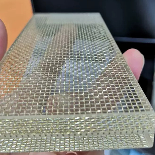 metal mesh laminated glass