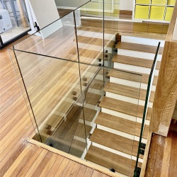 Frameless Glass Staircase Railing